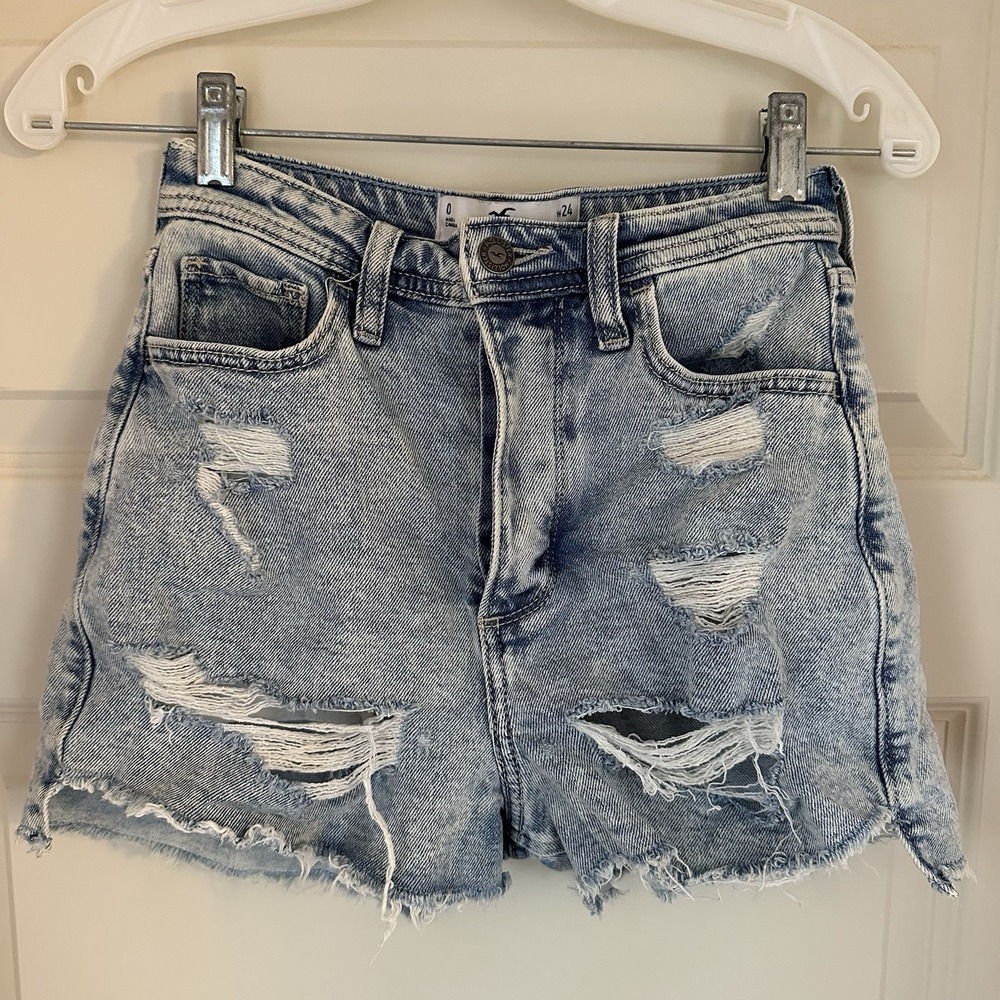 Hollister Denim Shorts Women's Size 0/24 Blue Curvy Ultra High Rise Mom Short 3